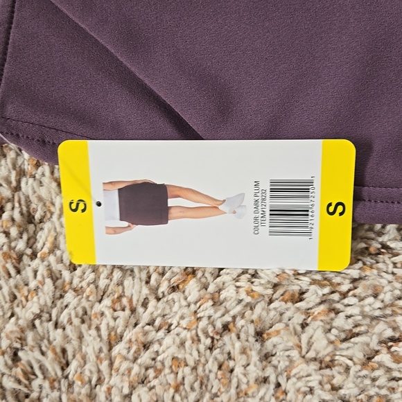 Golf skort - Picture 2 of 3